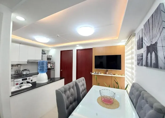 Aurum Holistay Deca Homes 2br Unit With Free Car Park *