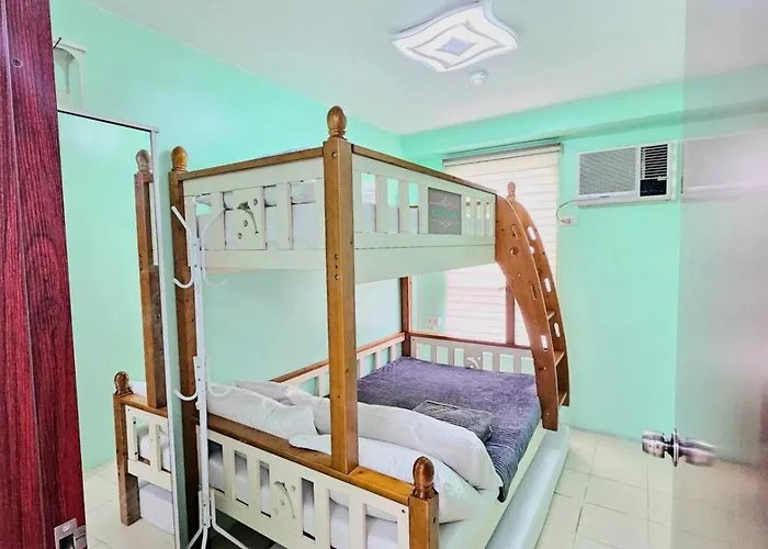 Aurum Holistay Deca Homes 2br Unit With Free Car Park Apartment